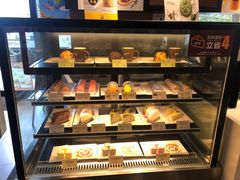 面包甜点陈列柜-麦当劳(凌云天地长桥店)