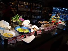 自助取餐区-东方明珠·可口可乐欢乐餐厅