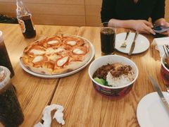 -城市大道红炉披萨烘焙坊