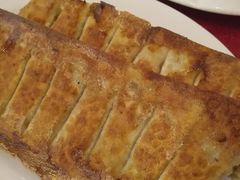鲅鱼馅饺-大眼锅贴水饺(河东店)