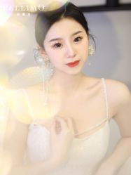 -派丽莫Pellimo原创设计婚纱品牌