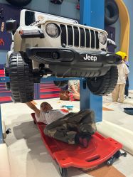 -奈尔宝家庭中心·亲子餐厅(鄞州万达店)