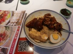 -潮人潮品隆江猪脚饭(城壹汇·流花店)