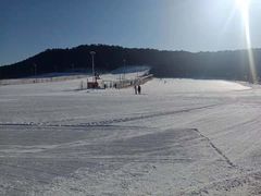 -十三陵雪世界滑雪场