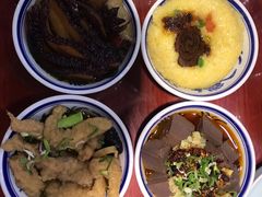 窄巷四小碗-窄巷子陕菜馆·地道陕西菜(粉巷店)