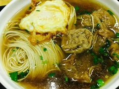 -老陆稿荐(西中市店)