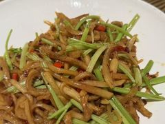 -佬湘楼·27年湘菜(天河都市广场店)