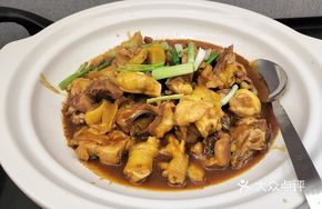 Clay Pot Stewed Free-range Chicken