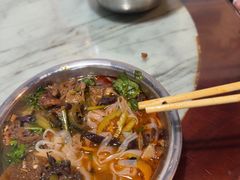 -炳记牛味粉店(四坊路店)