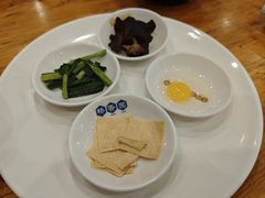 -桥香园过桥米线(国贸店)