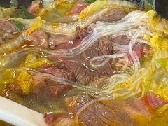 -闫家驴肉老店(华电一校店)