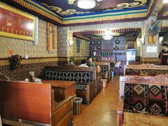 -嘎咓讓咘藏餐厅(团结新村店)