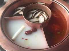 香草香草云南原生态火锅(车公庄店)-滇釜火锅·能喝汤的火锅(车公庄店)