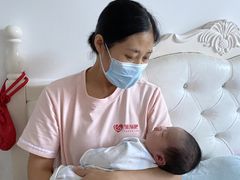 -苏州雏渐肥月嫂