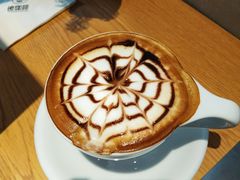 -ZING COFFEE 镜咖啡