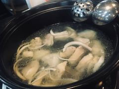 -东椰·海南椰子鸡火锅(朝阳门店)