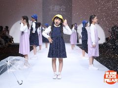 -小荧星艺校(大宁分校)