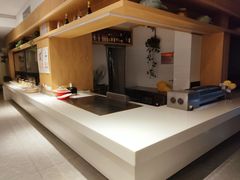 -赶海部落海鲜城(海阳路店)