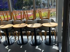 -瑞幸咖啡(杭州绿地中央店)