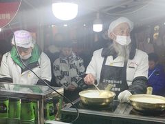 -清真老马家国华牛奶鸡蛋醪糟(正宁路店)
