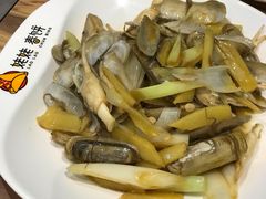 -合合春饼·酱骨·东北菜(潘家园店)