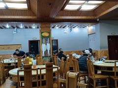 -东巴谷野生菌火锅餐厅
