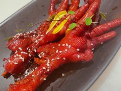 吮指鸡爪-桂满陇天书(南京德基旗舰店)