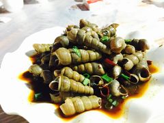 -覃记海鲜美食餐厅