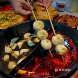 🍲排队4小时的鸿姐老火锅，又双叒叕出新品啦！