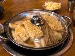 芝士年糕火锅-包装马车·韩国料理·포장마차