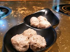 手打牛丸-手选潮汕鲜活牛肉火锅(二七广场店)