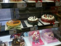 面包甜点陈列柜-巴黎贝甜(阳光上东店)