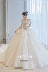 -Lady  Jane高端婚纱礼服馆