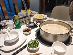 -煲王粤菜餐厅(中侨中心店)