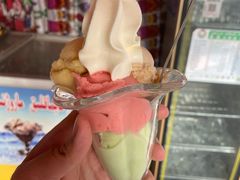 -古老冰山特色冰淇淋店(艾提尕尔店)