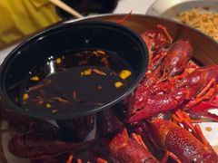 -巴厘龙虾·榜首油焖大虾(音乐学院·沿江酒馆店)