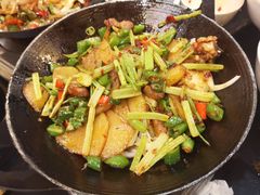 -渝久隆·地道重庆味(护国寺店)