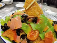 金汤锅巴-陈胖子鱼庄(黄辣丁新津店)