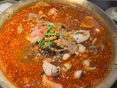 -张翻越·川渝冒菜·武汉黑鸭煲(城北万象城店)