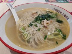 -小杨生煎(金山百联购物中心3楼店)