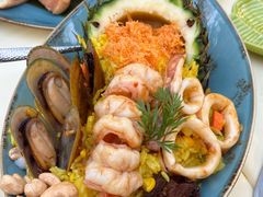 菠萝海鲜饭-蕉叶·广州明星泰国菜(黑金冠保利广场店)