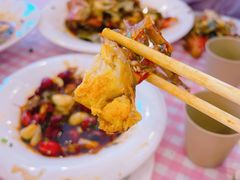 -捌贰虾蟹·江湖菜馆(江汉路店)