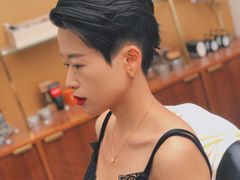 -乐蓬马歇百货公司(Rive Gauche)