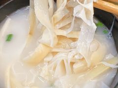 -鸭小妹鸭血粉丝(老门东店)