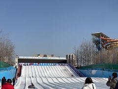 -欢乐水魔方水世界
