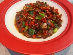 -有红鸡毛店·川菜(建设路店)