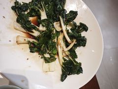 -梅利汴京烤鸭•开封豫菜地标店(东司门店)
