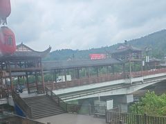 -老唐三下锅 ·张家界地标美食(溪布街店)