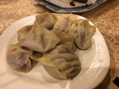 -维吾尔餐厅(宜山路店)