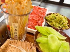 -黔有有贵州酸汤夺夺粉火锅(五味十字店)